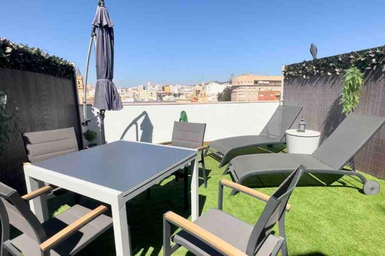 En Pleno Centro, Super Coqueto Y Perfecto Para 2, Malaga Exterior photo